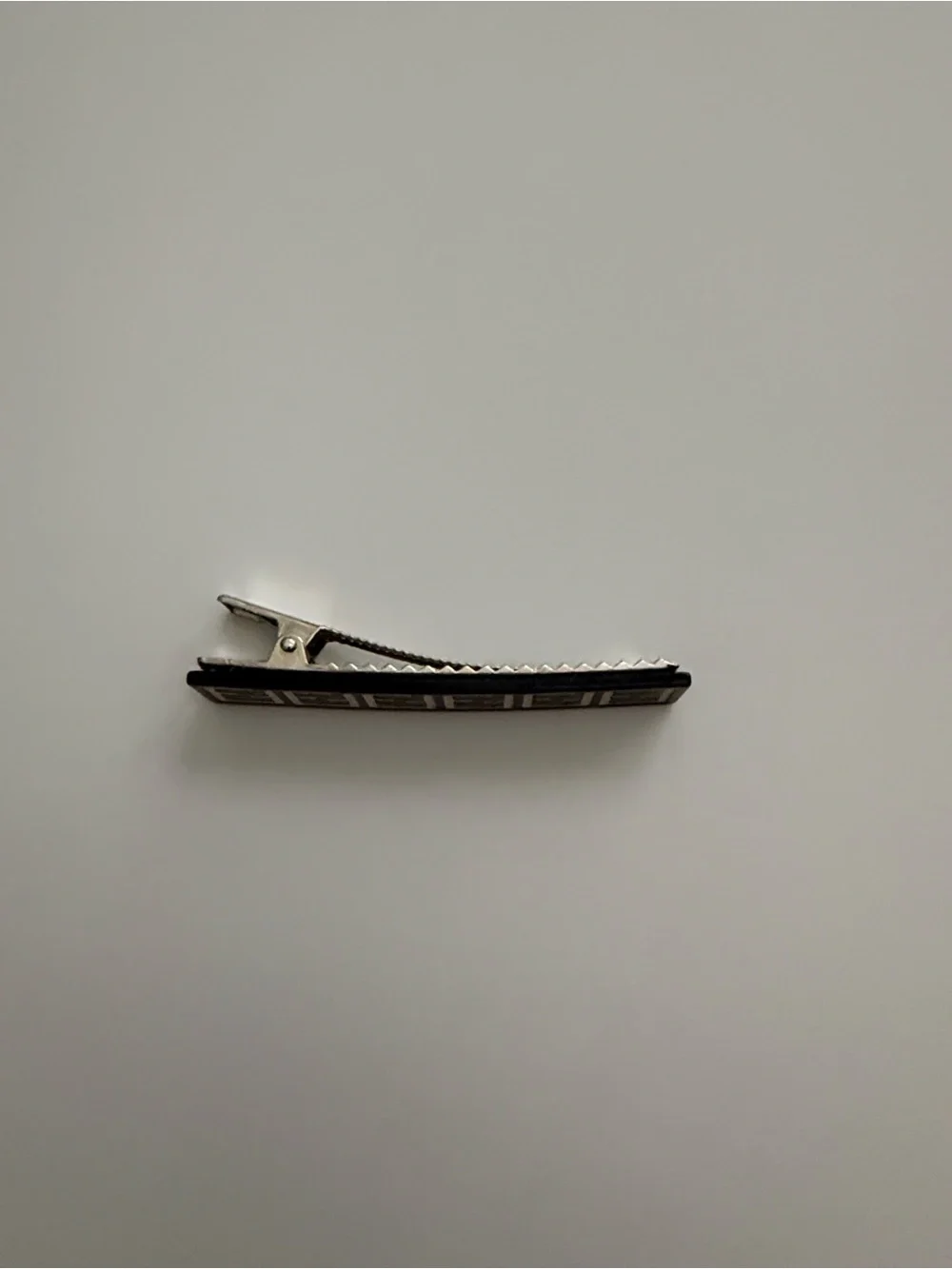 Source Unknown Hair Clip